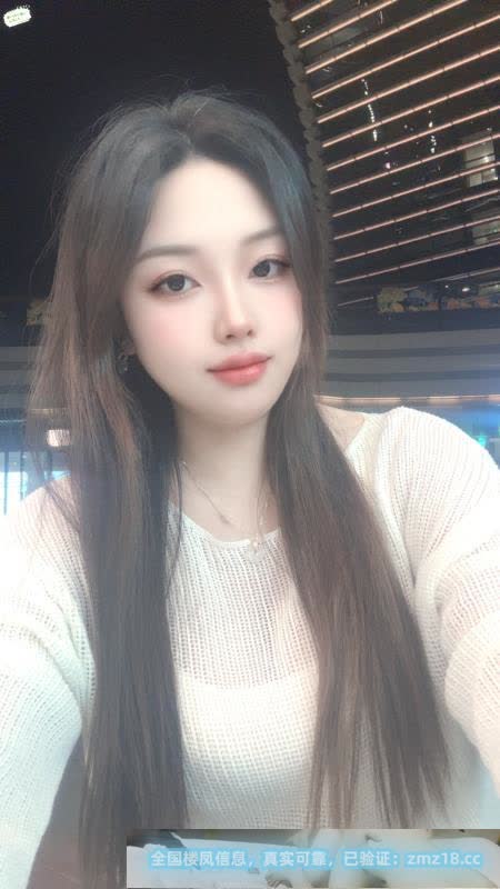天然巨乳小美女