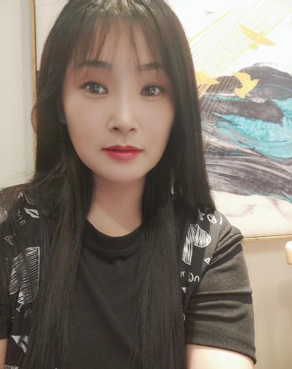 夫子庙轻熟天然大胸