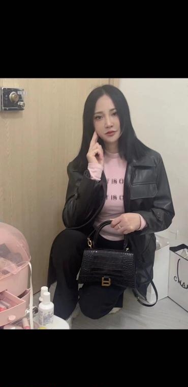 夫子庙风情少妇