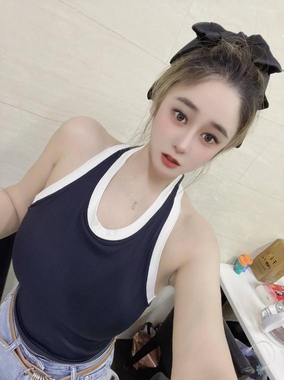 女友系颜值大胸老师