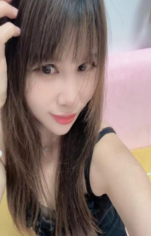 姑苏万达附近小姐姐