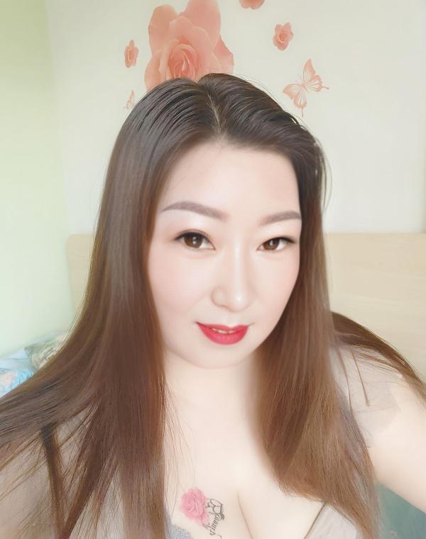 安徽粉波丰满少妇露露