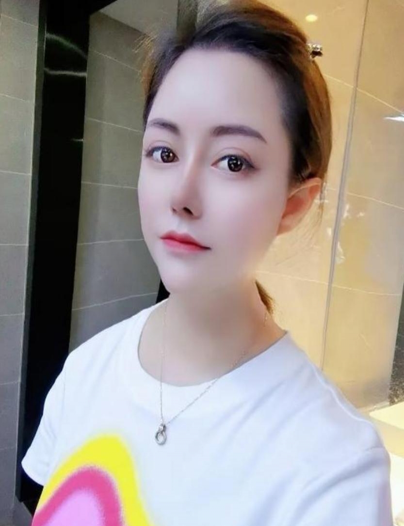 安顺艾心儿
