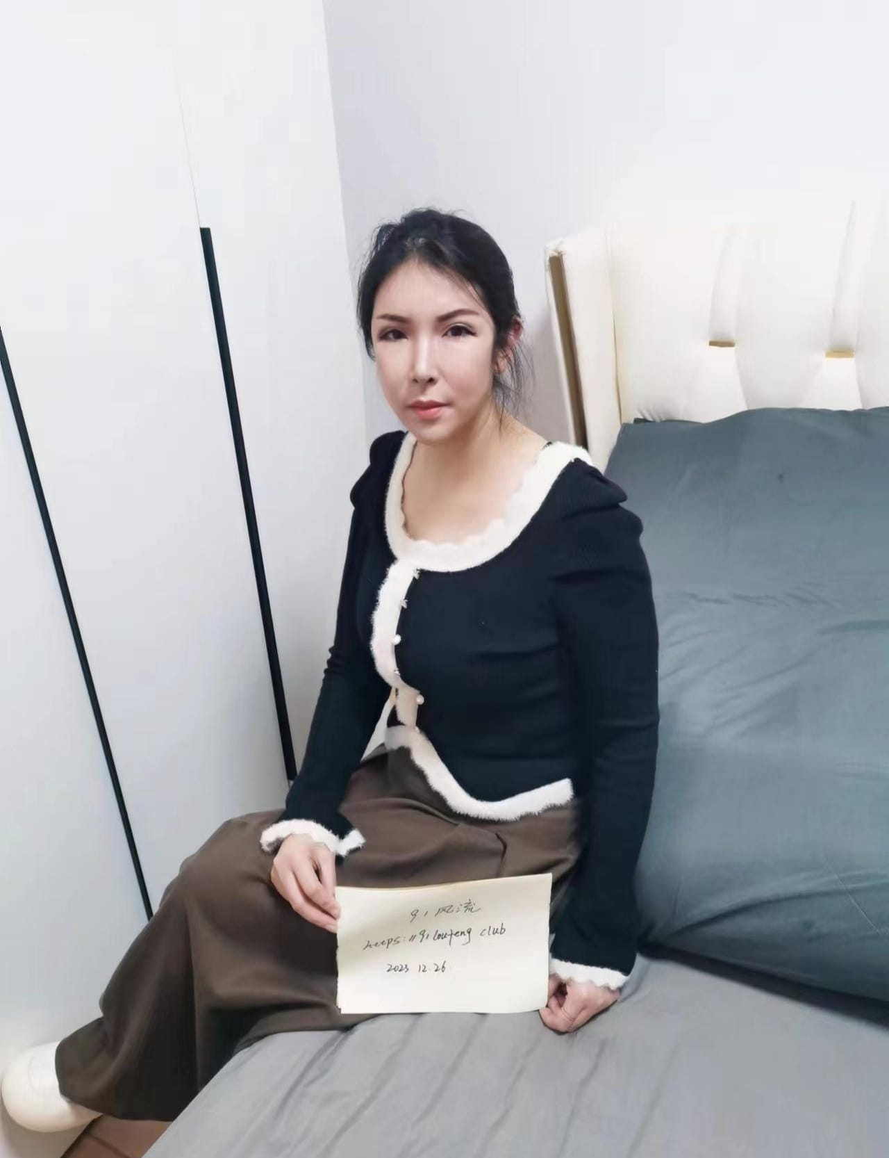 官渡区大奶美女小雨老师