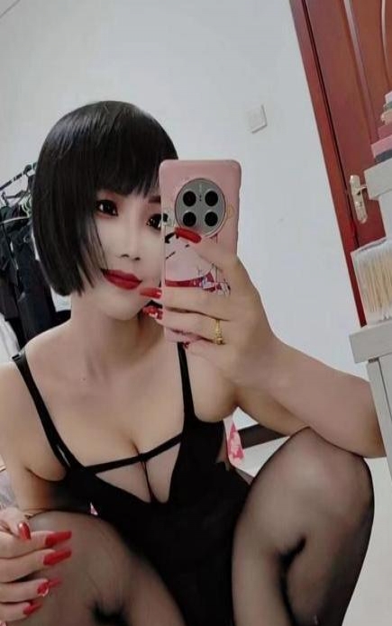 宝山足交女王调教