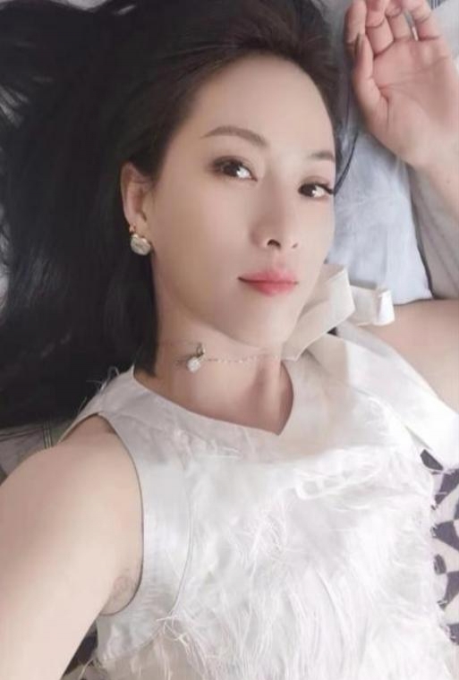 少妇