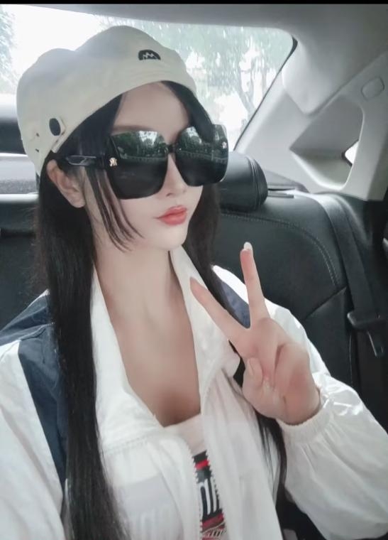 少数民族小姐姐