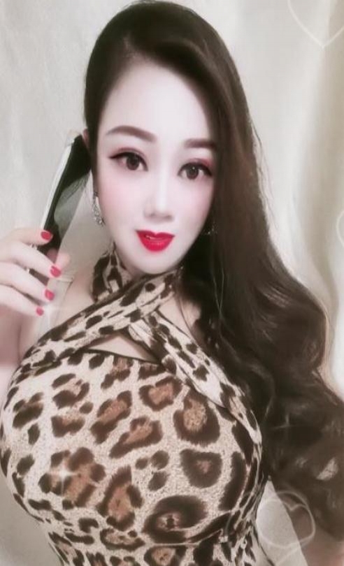 巨乳熟女可三通