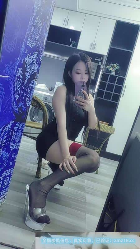 巨乳美少妇