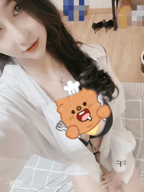 巴国城妹子