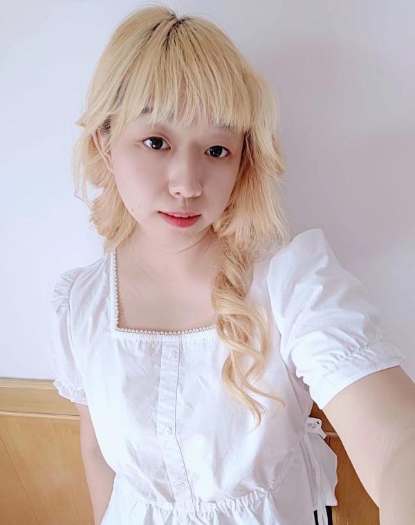 平房区大胸妹子微坦