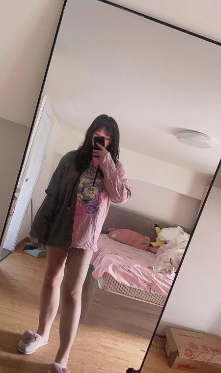 年轻小胖妹