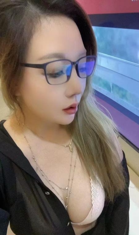 广州番禺眼镜御姐