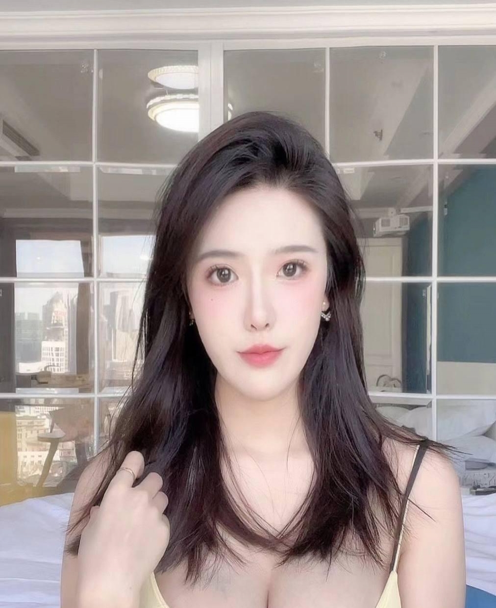 广渠多汁少妇