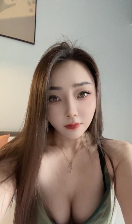 延平门美艳身材好