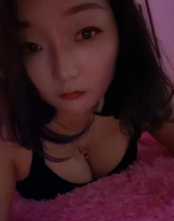 张府园附近大胸少妇