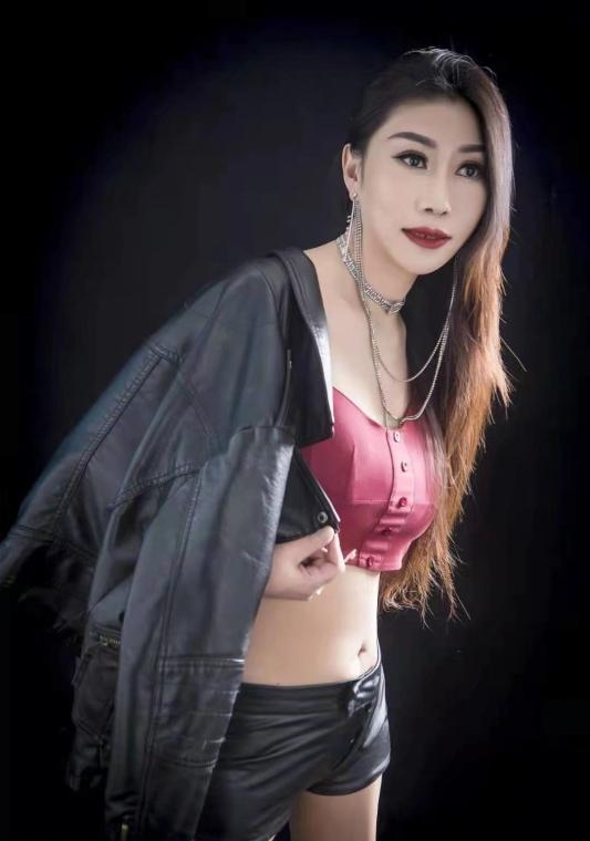 很有韵味的美少妇