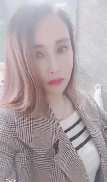 徐汇屁股大的熟女一枚