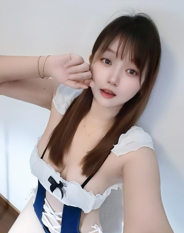 微胖小姐姐