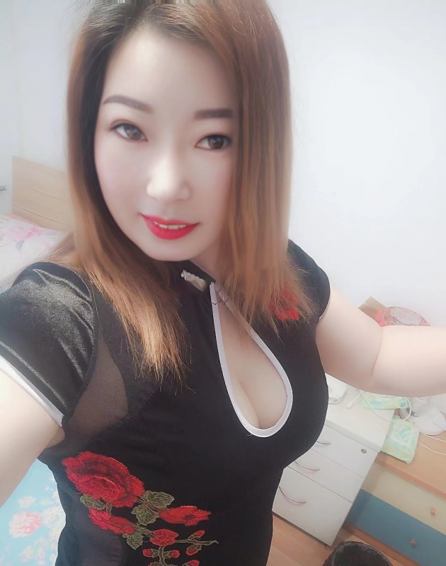 微胖小少妇