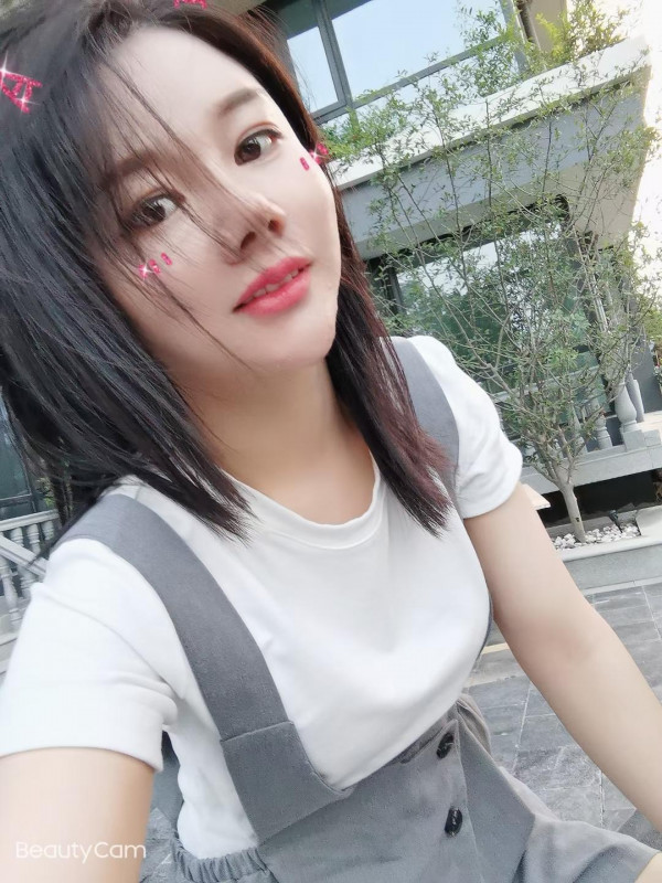 性价比小美女