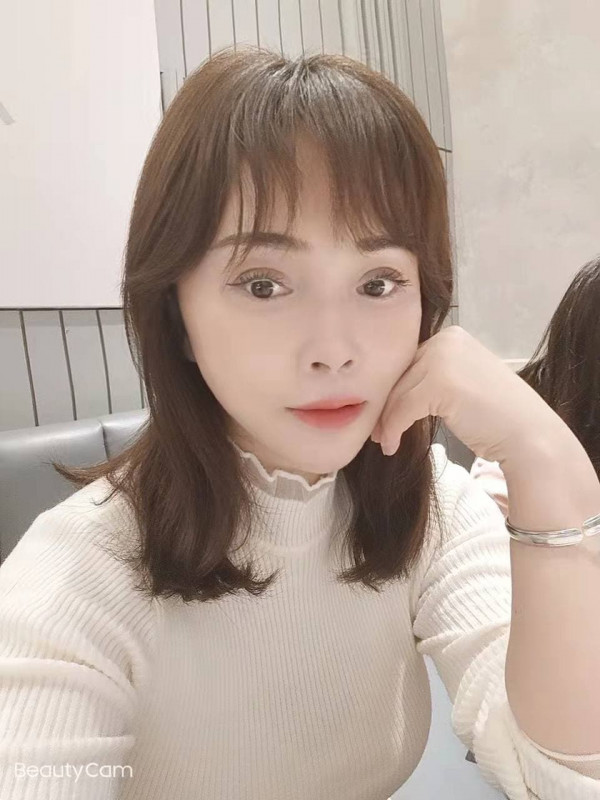 性感轻熟女的魅力