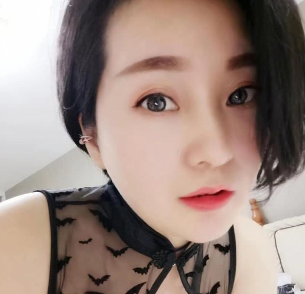 成都体育馆美女