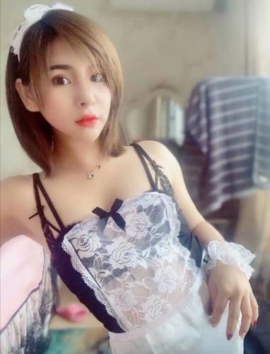 成都制服兼职嫩妹粉嫩可爱