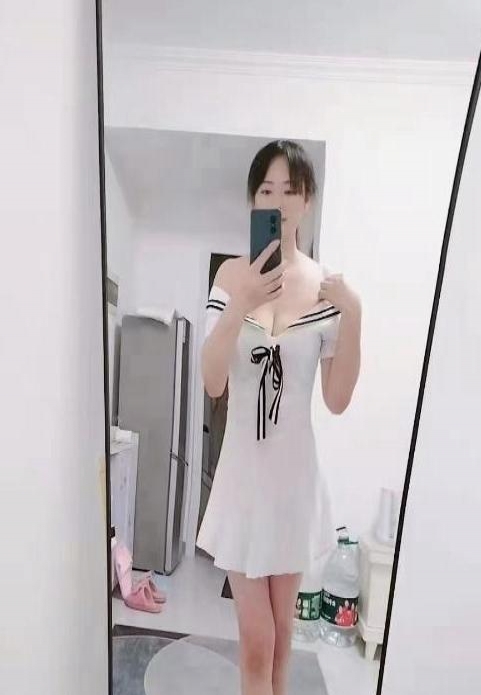 成都毒龙母狗姐姐双飞