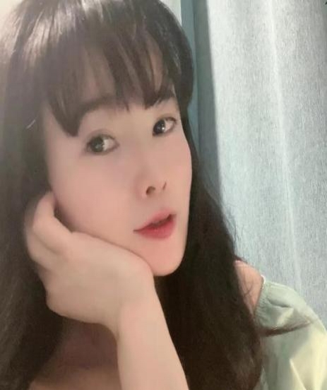 手推御姐