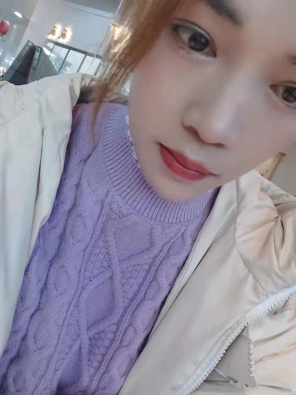 挺好看的一女的