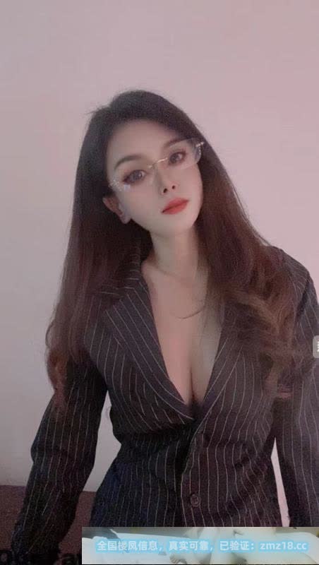 昆山性感美女