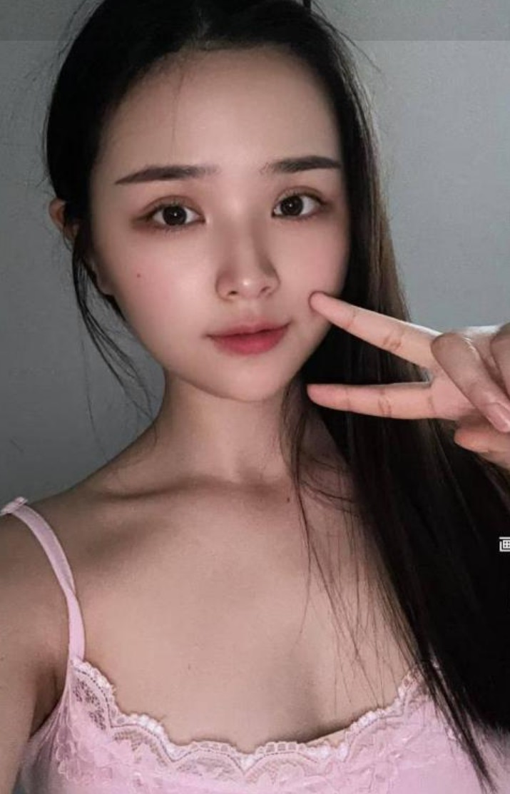 服务型小姐姐