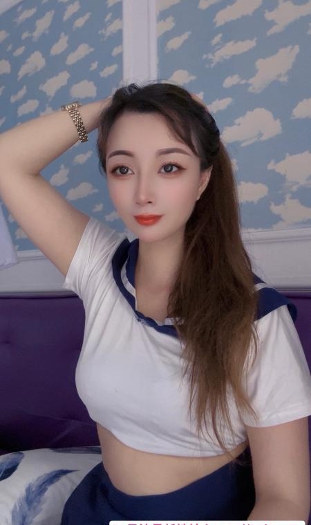 服务型菲菲老师