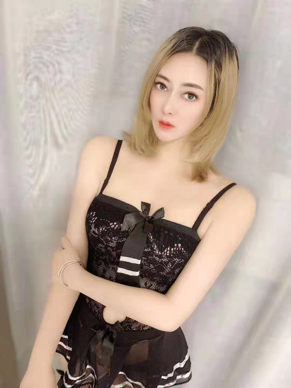 服务型风骚系