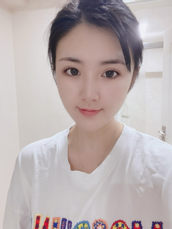 服务控小姐姐