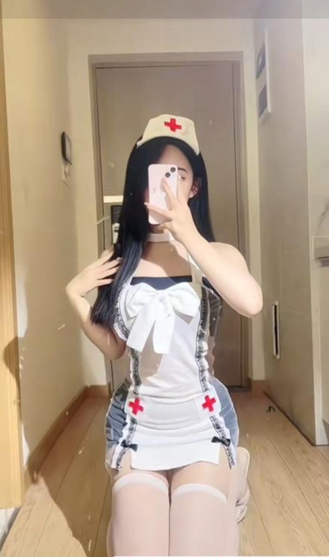 服务系老师小沫