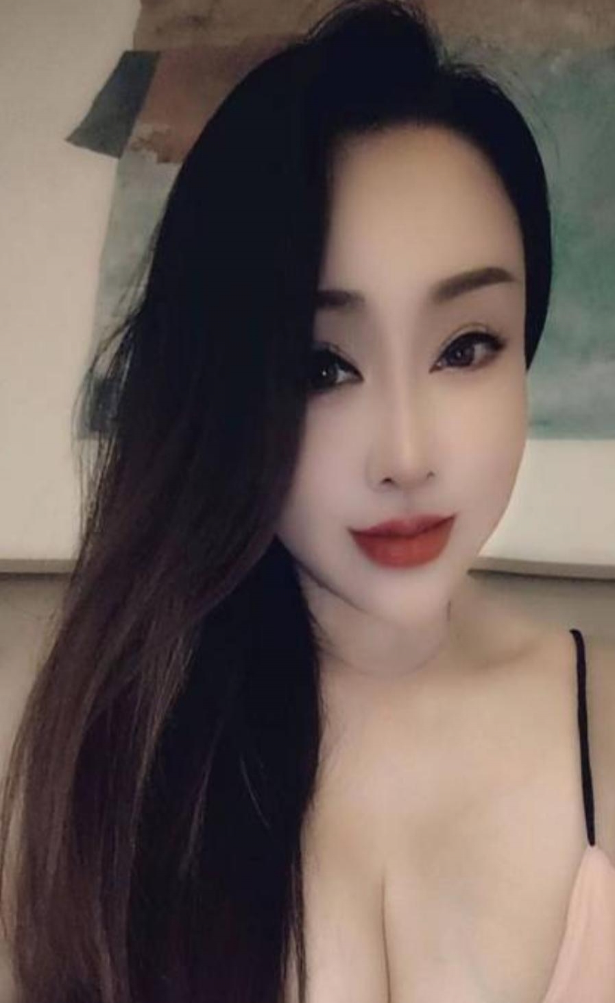 朝阳性感风骚御姐
