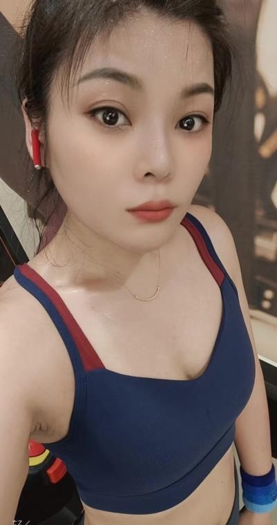 杨浦健身妹子