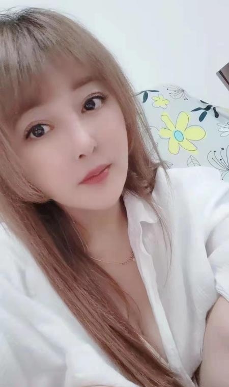 松江萌萌哒妹子