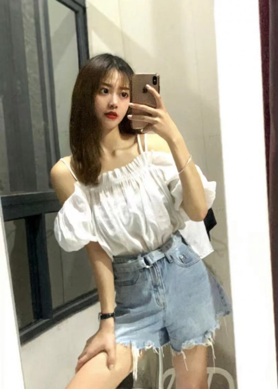 楼凤小美女