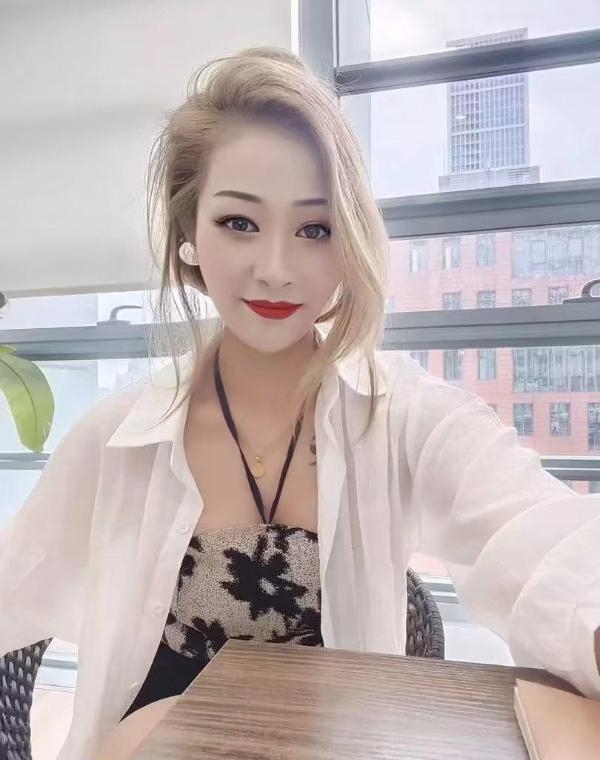 气质好轻熟女