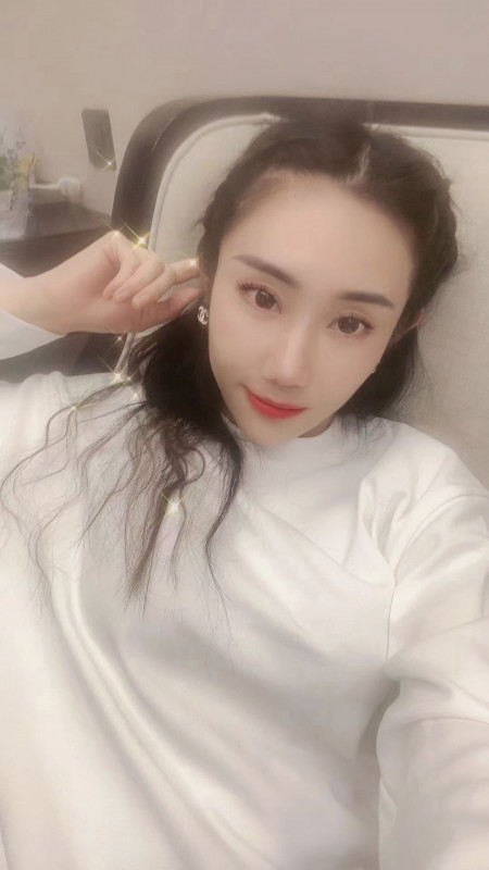 气质御姐的珊珊