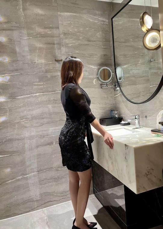 气质白领兼职佳琪