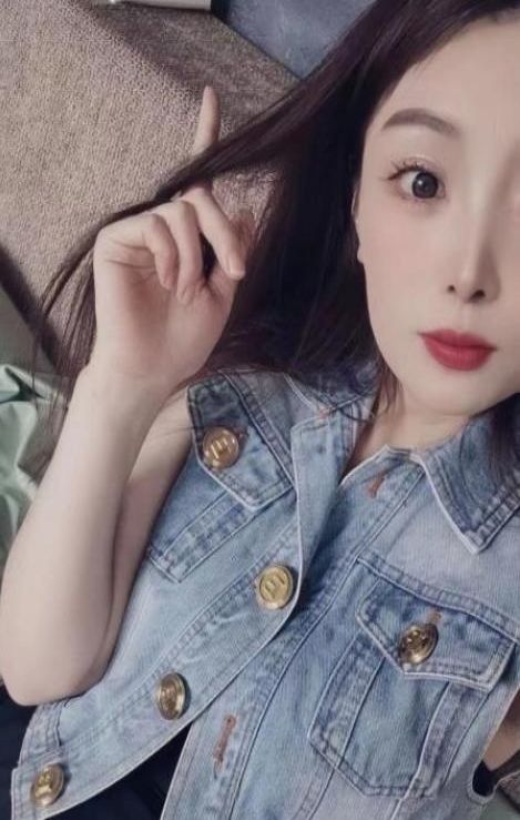 江汉反差美女