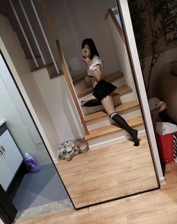 浦东活泼萝莉