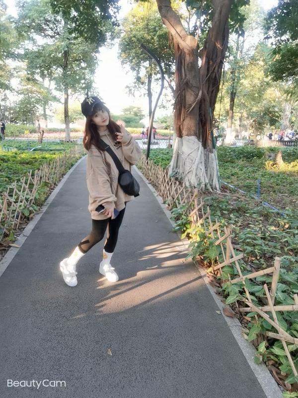海珠小姐姐