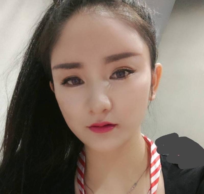 滨江红艳
