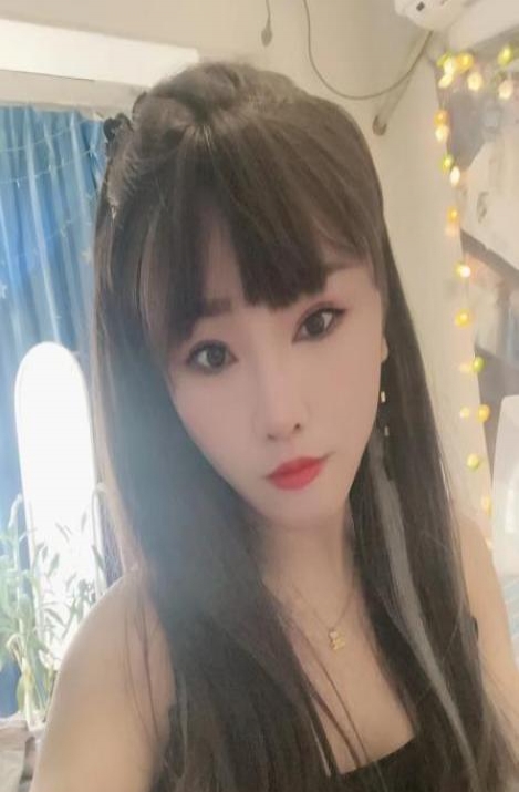 漠漠
