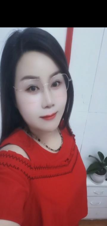 熟女丰满沐情